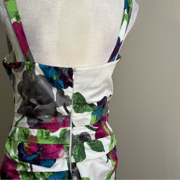 Suzi Chin for Maggy London Floral Ruched Wiggle Dress - Picture 4 of 6